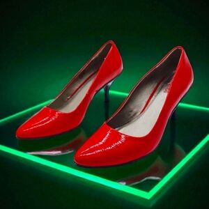 Kenneth Cole Sz 7.5 Red Women's Pumps Heels Lean Hill